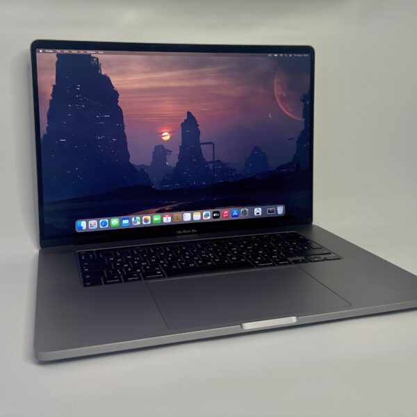 MacBook Pro 16 2019 i7/16GB/512GB Space Gray — надежная рабочая лошадка с большим экраном